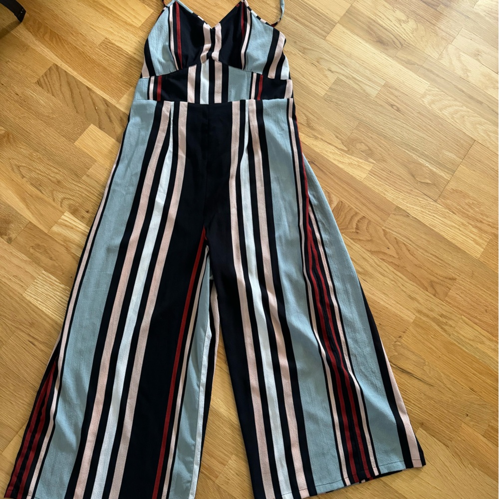 Angie. Size large jumpsuit. Multicolor.
